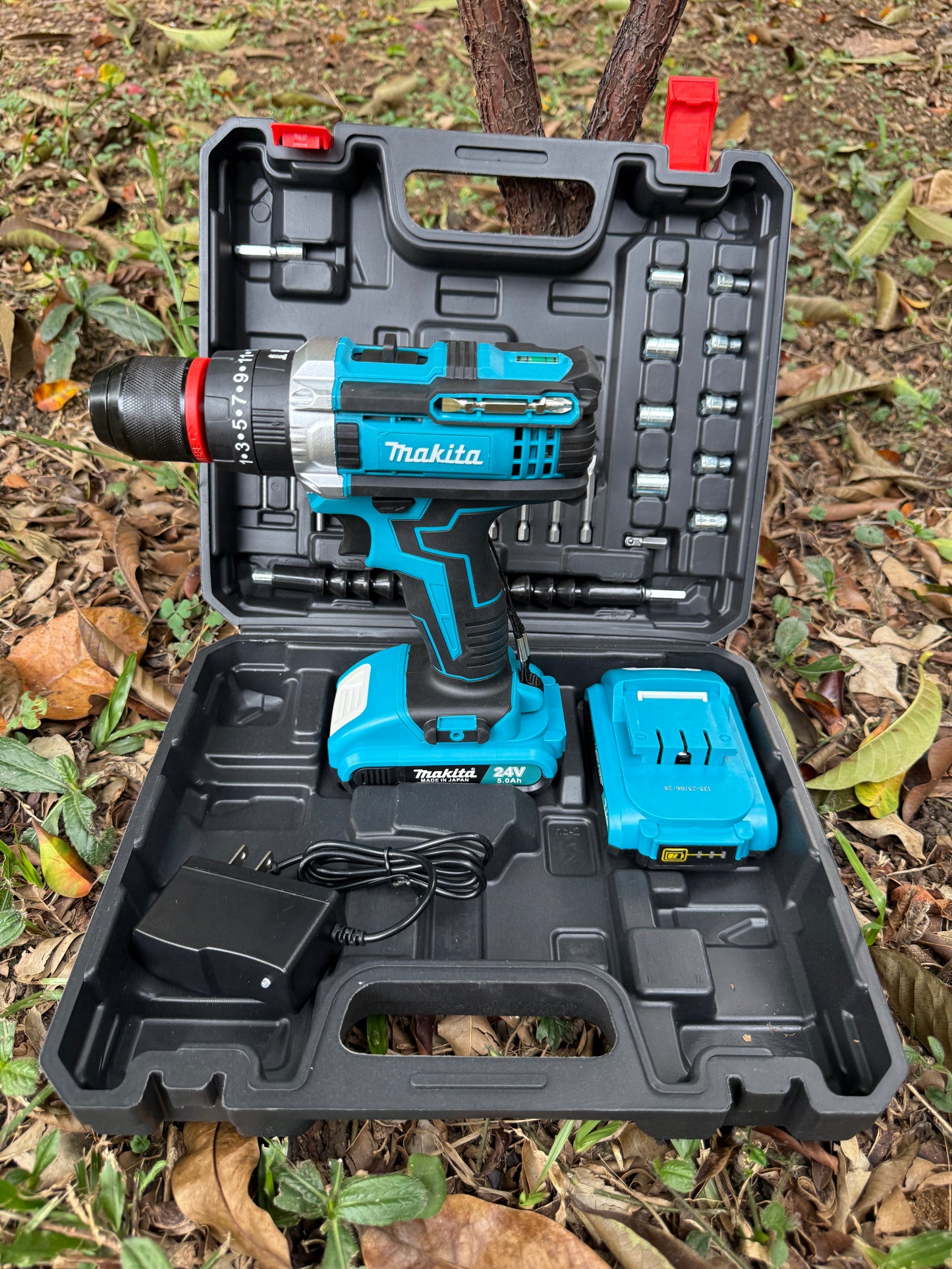 🔧 KIT TALADRO INALÁMBRICO 2 BATERIAS 24V 🛠